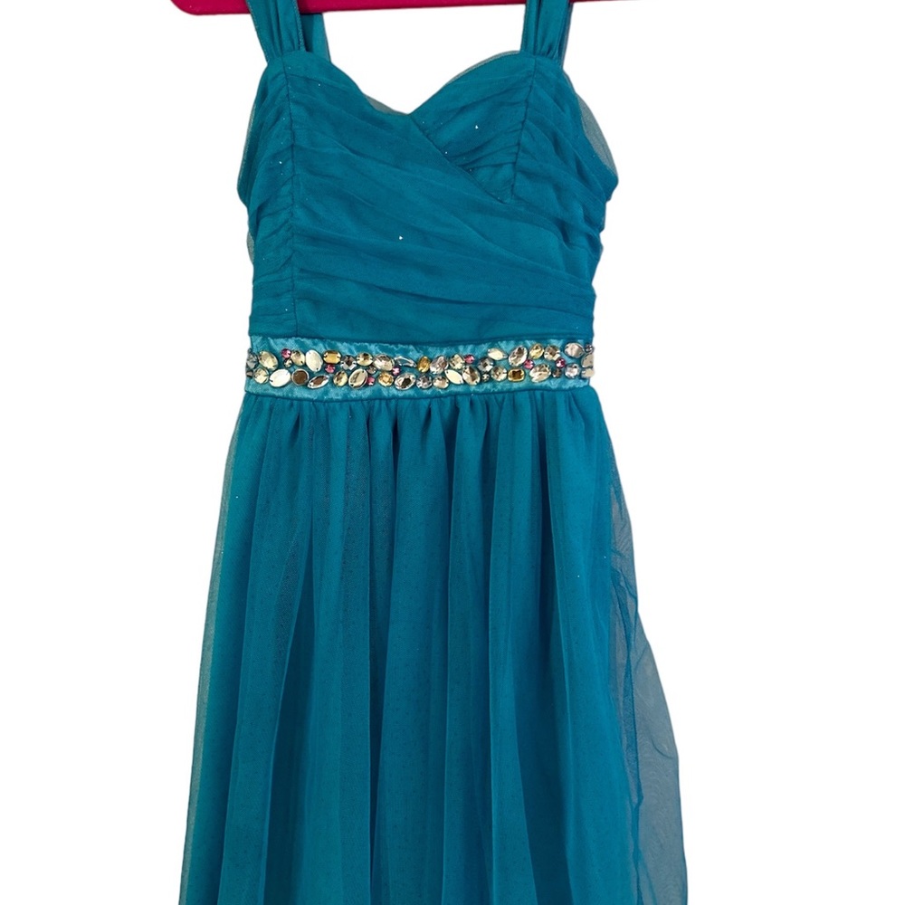 Speechless dress size 7. No stains, damage or smells.